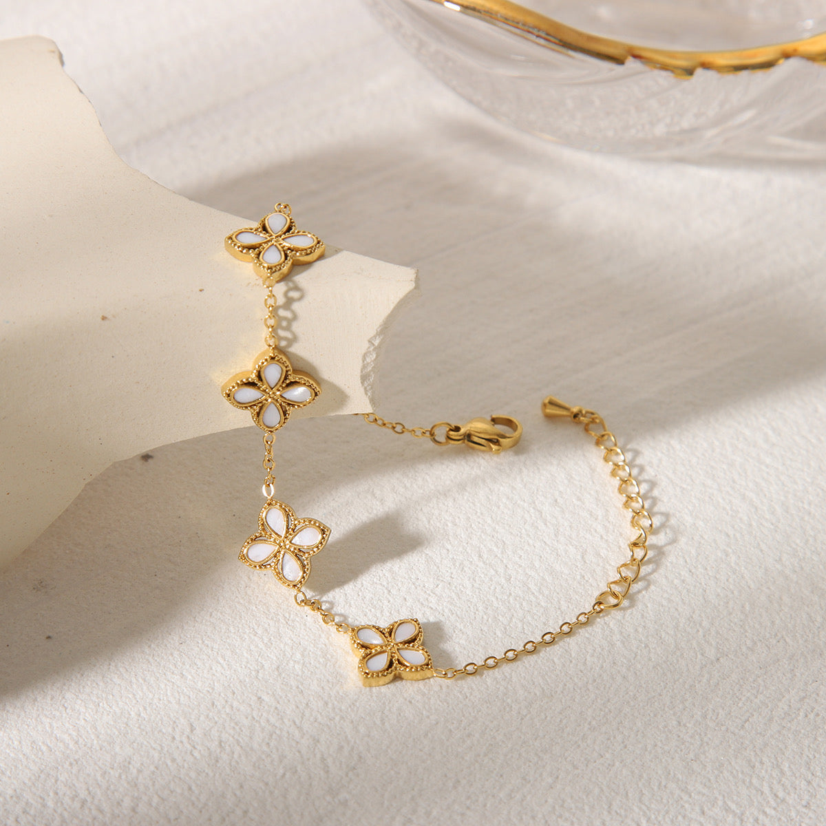 Flower bracelet
