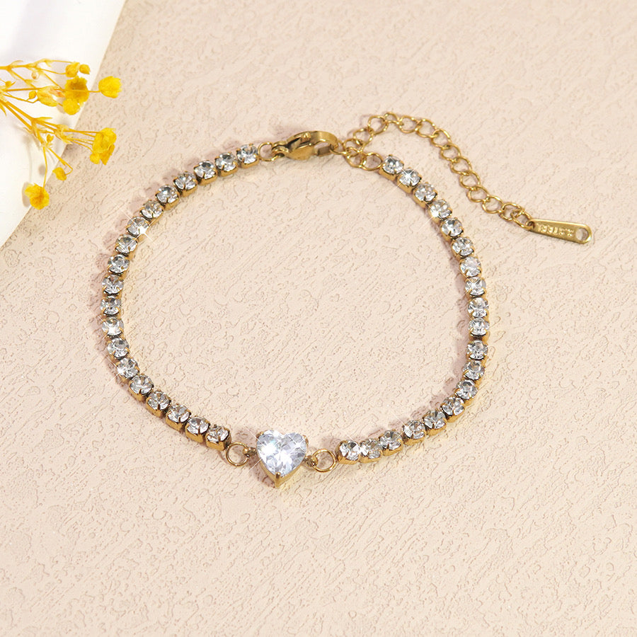 Heart tennis bracelet