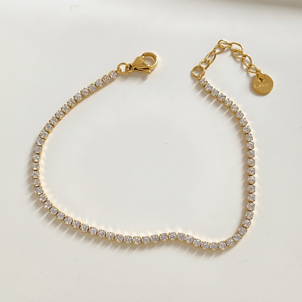 Thin tennis bracelet