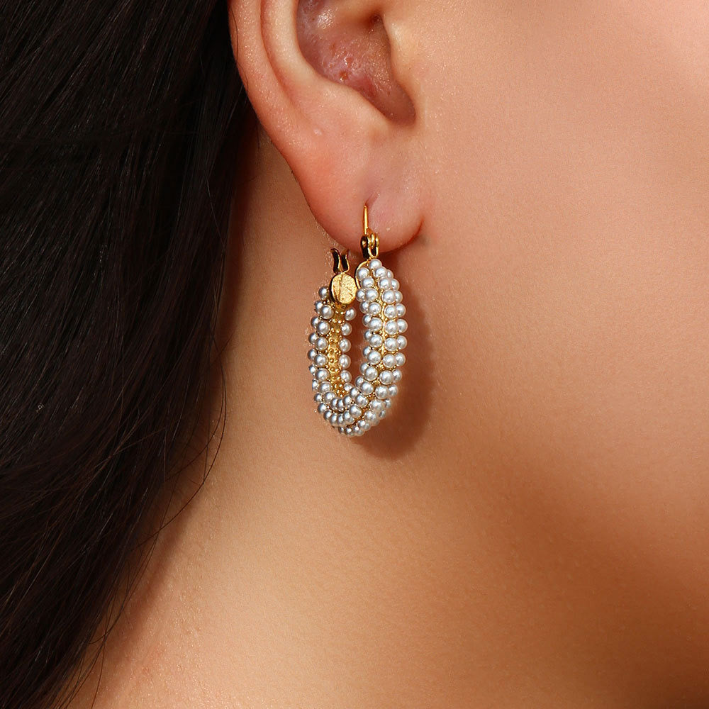 Pearl hoop